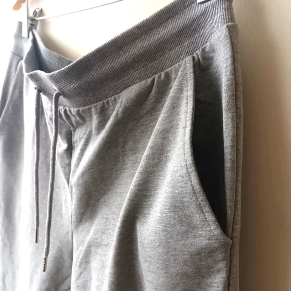Asos Design Grey Sweatpants - Picture 5 of 8